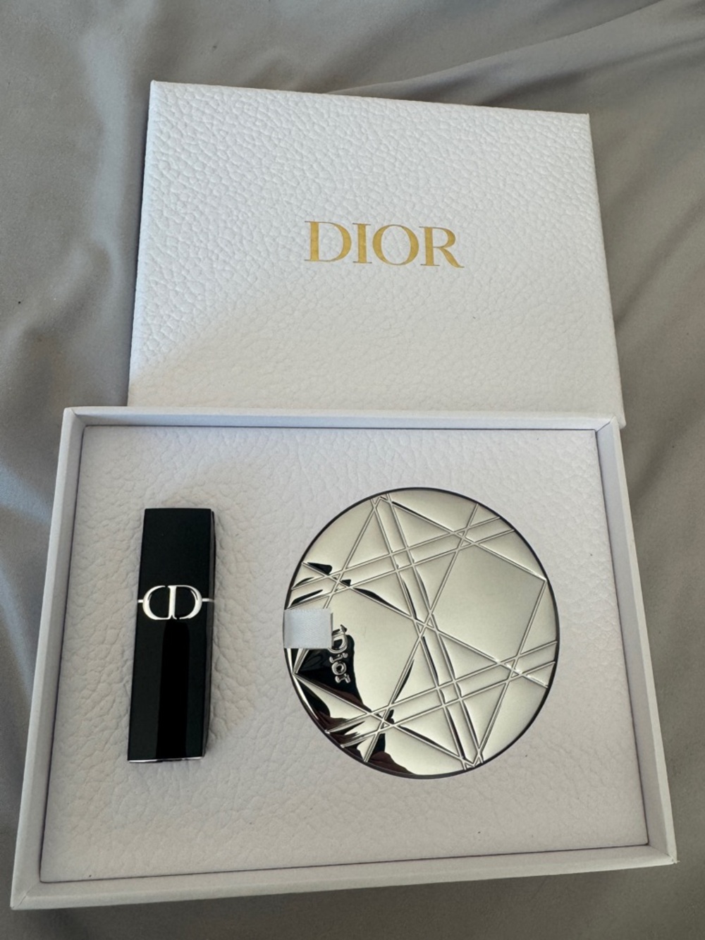 DIOR Gift Set Rouge Lipstick Mirror Limited Edition - Picture 3 of 5
